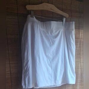 Pre-owned White Bermuda Sand L Womans  Sports Skirt